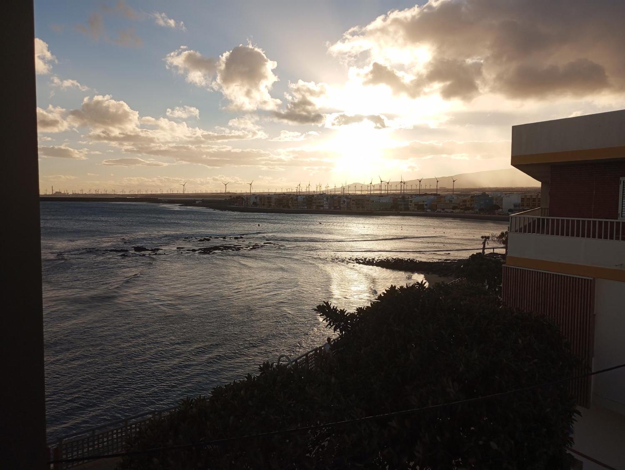 Sea View On Arinaga Beach Appartement Buitenkant foto