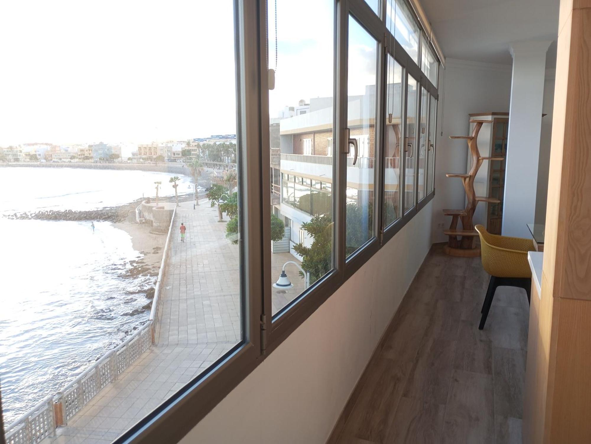 Sea View On Arinaga Beach Appartement Buitenkant foto